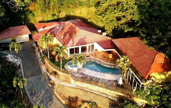 Villa-Los-Amigos-Luxury-Vacation-Rental-Jaco-Costa-Rica-Aerial-Drone-View-XS